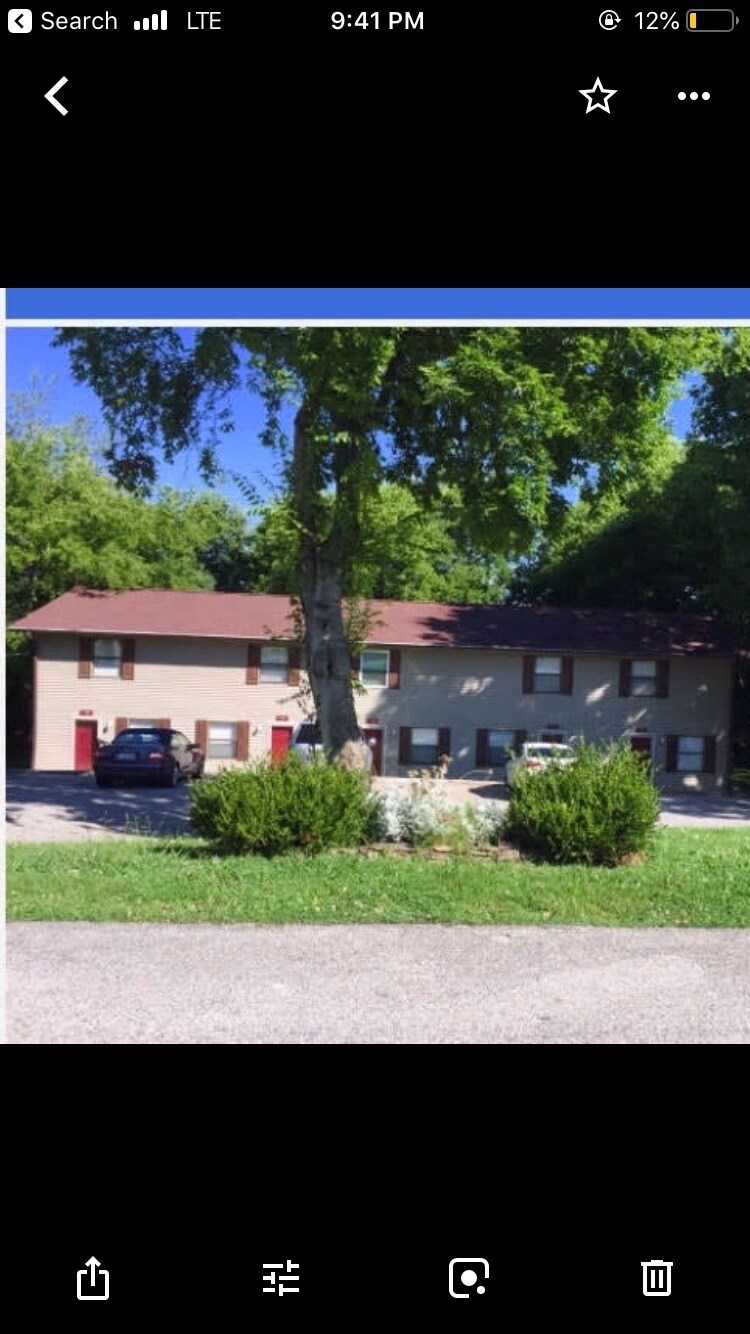 Building Photo - 1405 Forest Ave