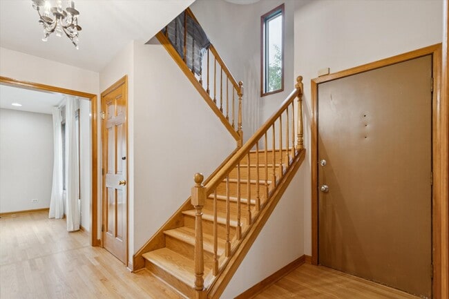 Building Photo - 1410 Fairfax Ln