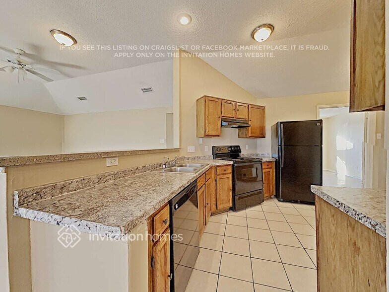 Building Photo - 820 Bentle Ct