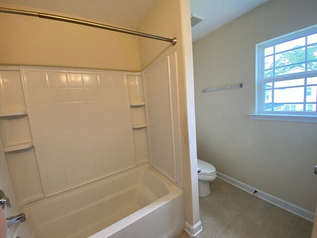 Building Photo - 144 Somersby Blvd