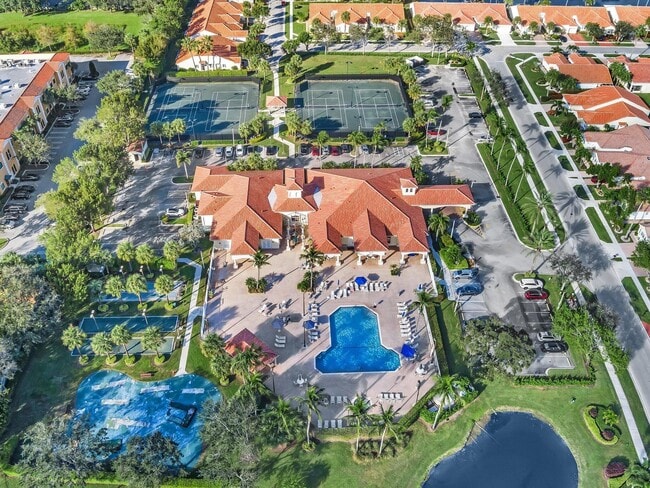 Building Photo - 6094 Lake Hibiscus Dr