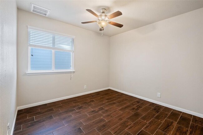 Building Photo - 708 Niobrara River Dr