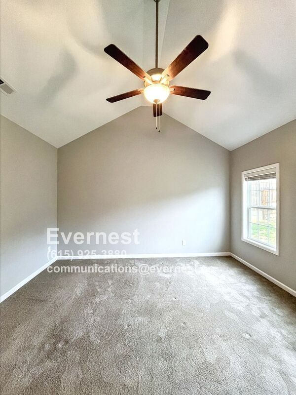 Building Photo - 1034 Echo Rdg Rd