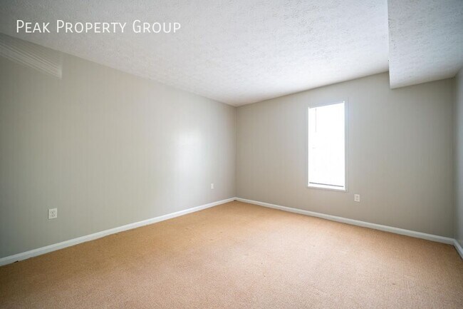 Building Photo - 950 Quay Ave