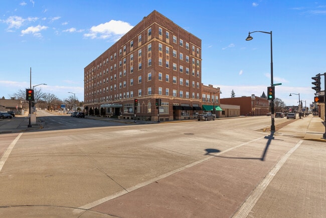 Building Photo - The Downtown Rogers