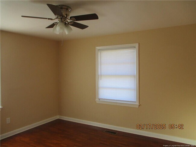 Building Photo - 5119 Utile Rd