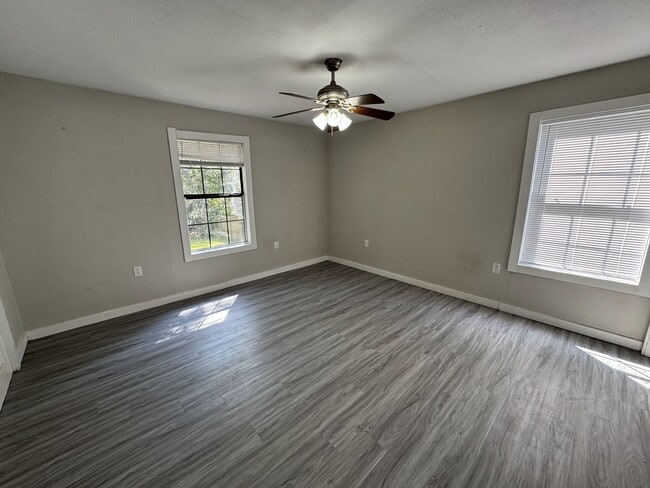 Building Photo - 2836 Flounder Cir