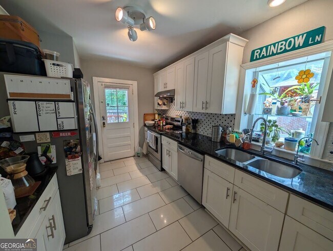 Building Photo - 626 Gordon Cir