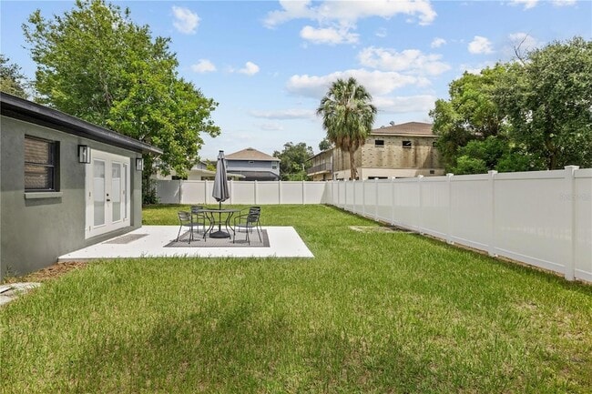 Building Photo - 4103 N Gomez Ave
