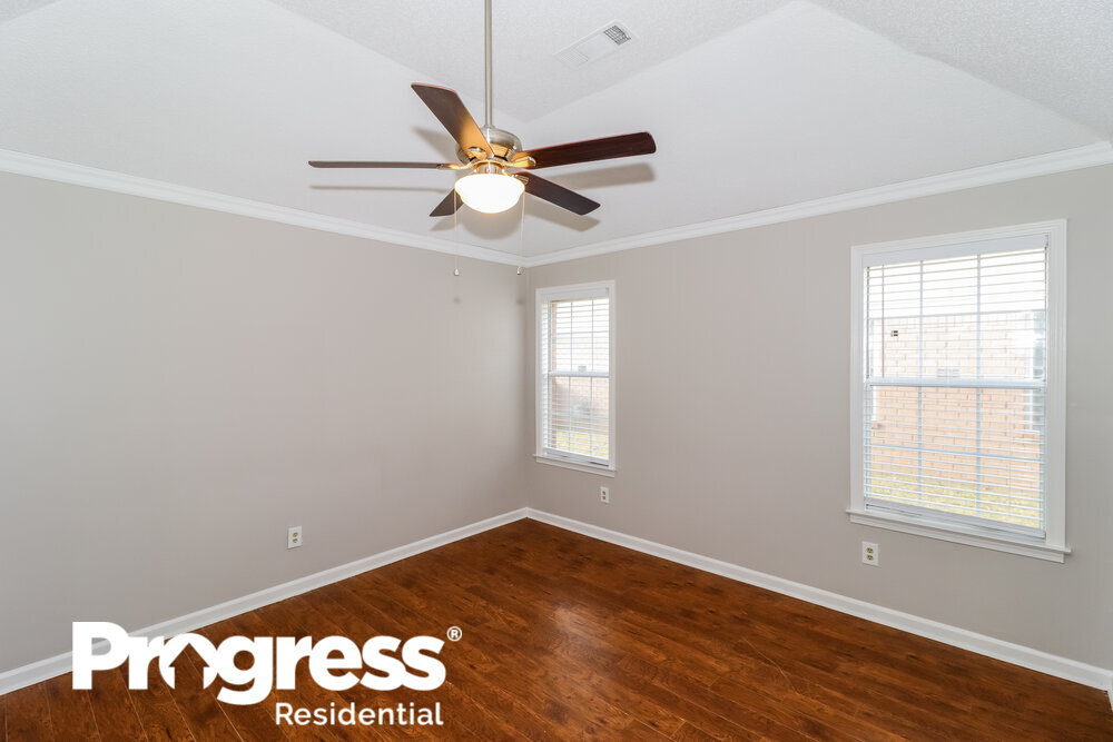 Building Photo - 2268 Lake Hill Ct