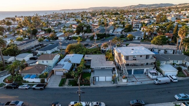 Building Photo - 256 Avenida Madrid