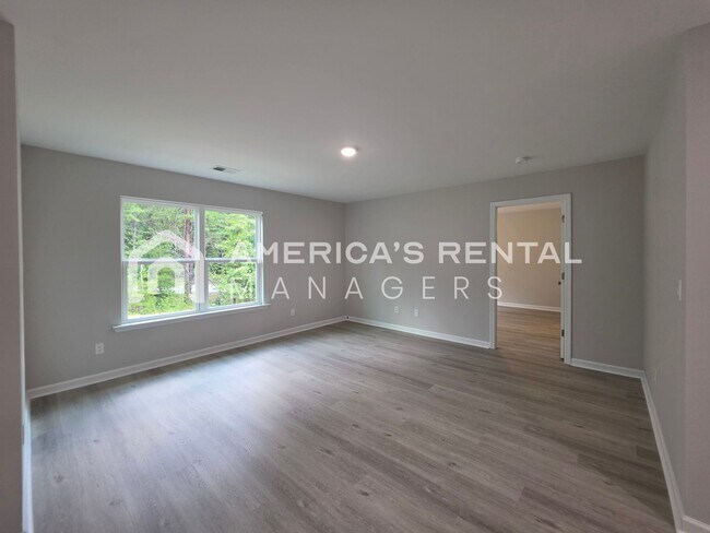 Building Photo - 10303 Bramlett Way