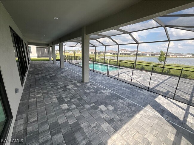 Building Photo - 10755 Timber Creek Dr