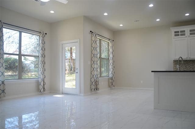 Building Photo - 4565 Co Rd 446