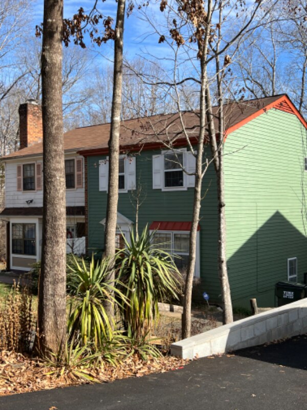 Building Photo - 2440 Whitney Ct