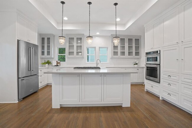 Building Photo - 2110 Travis Heights Blvd