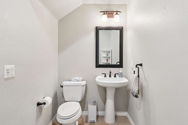 Building Photo - PRICE REDUCTION: Executive Home in Exclusive La Costa Ridge Gated Community in Carlsdad for Lease...