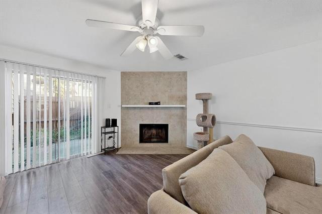 Building Photo - 2500 E Park Blvd