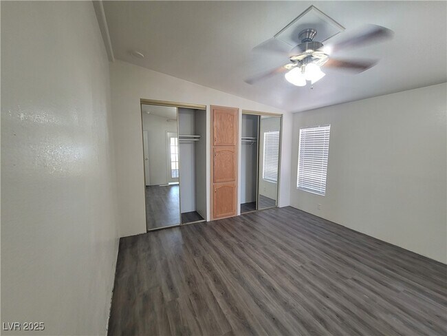 Building Photo - 3021 Borax Ave
