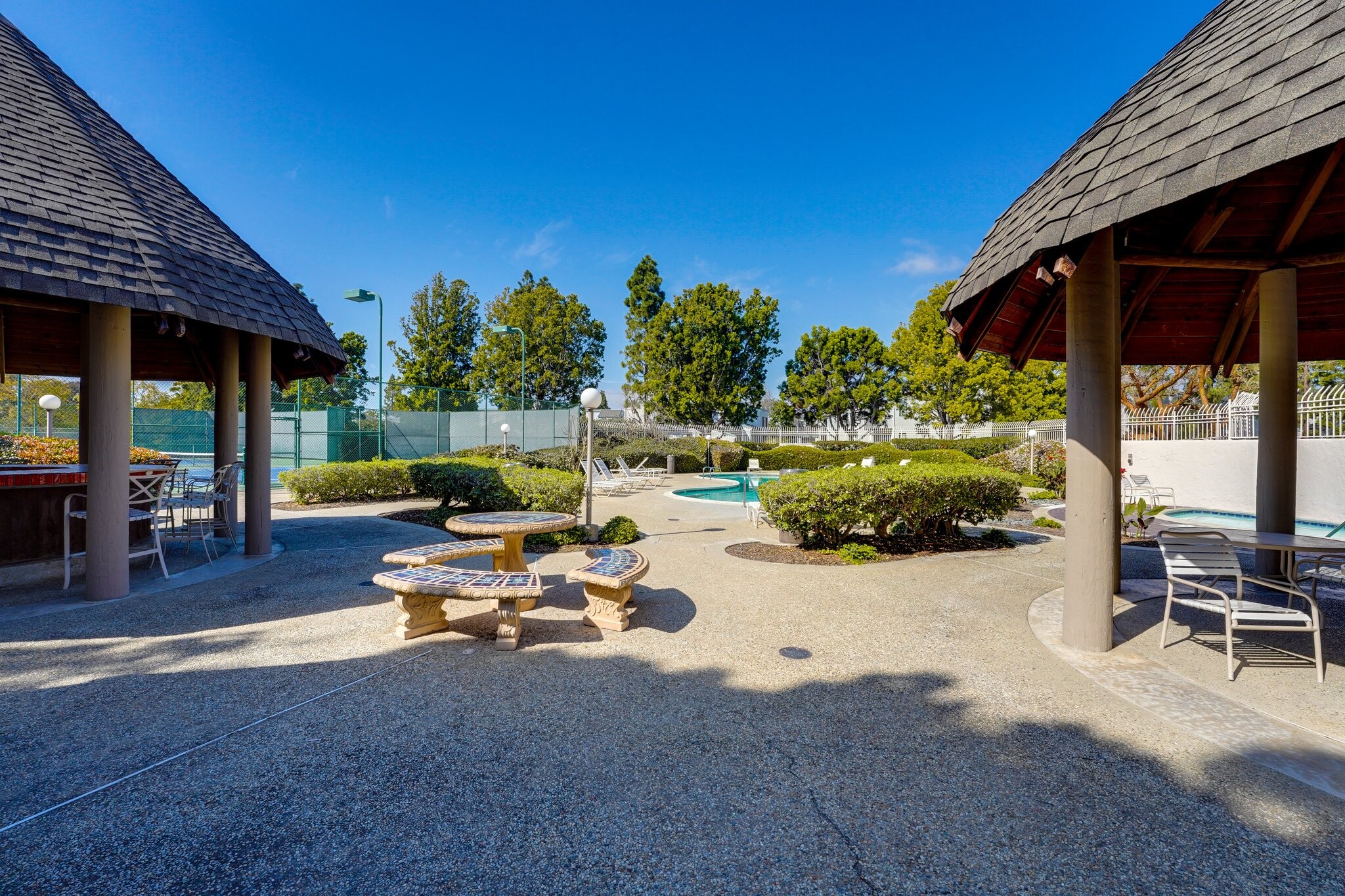 Building Photo - 8490 Via Sonoma