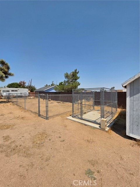 Building Photo - 13568 Live Oak St