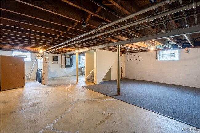 Building Photo - 845 Cleveland Dr