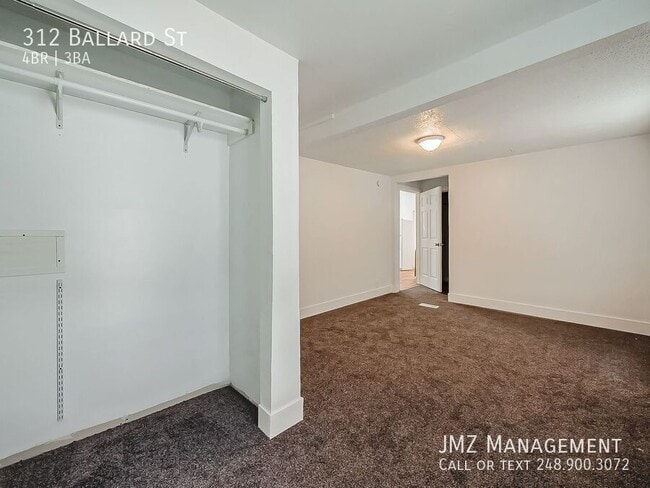 Building Photo - 312 Ballard St