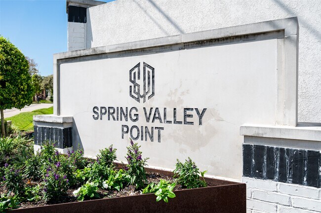 Building Photo - 1747 Ojeman Spring Ln