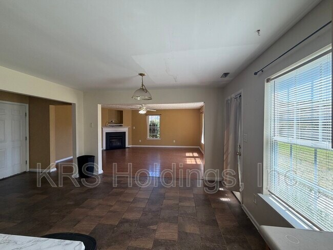 Building Photo - 120 Kennet Dr