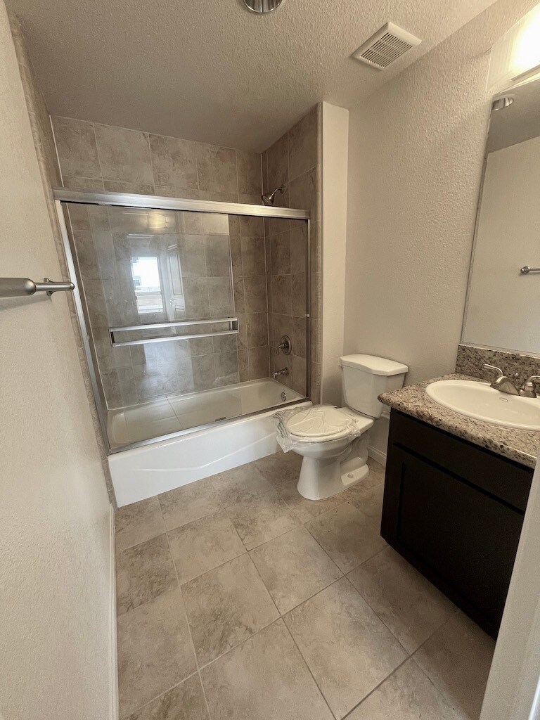 Building Photo - 5827 Carlton Way