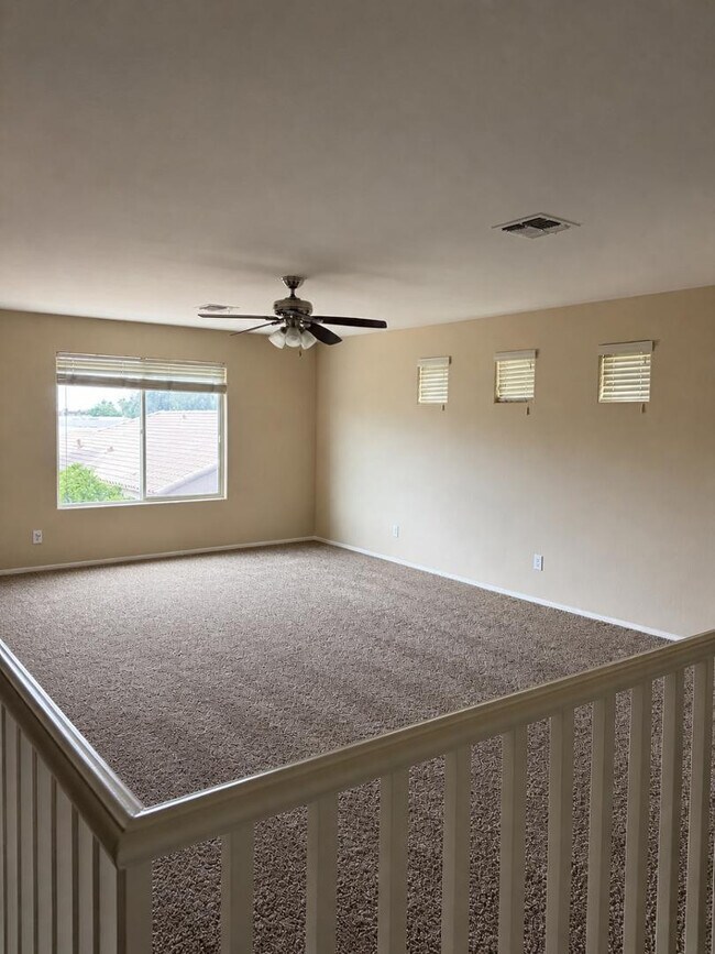 Building Photo - 4723 W Gelding Dr