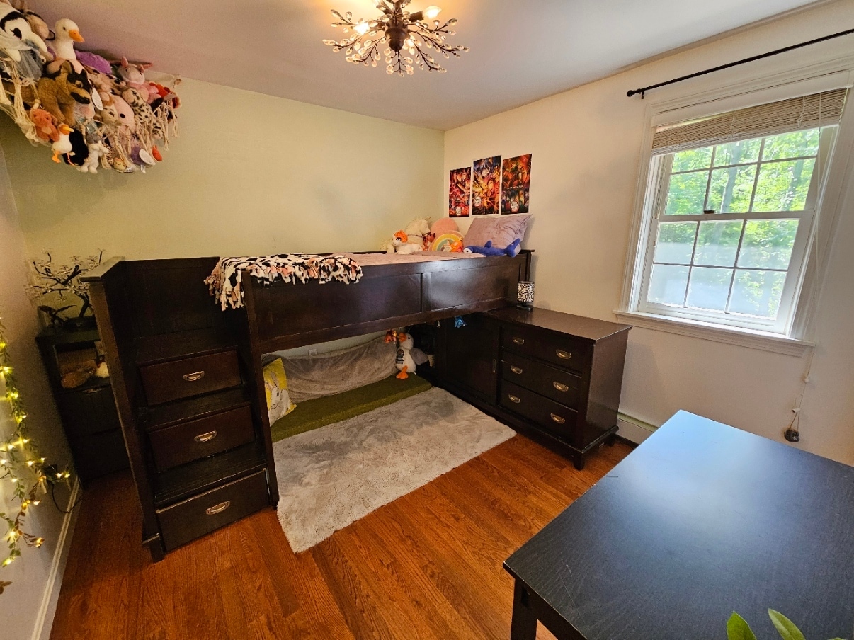 Bedroom 3 - 11 Laurel Ln