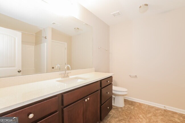 Building Photo - 155 Rockingham Dr