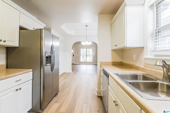 Building Photo - 181 Creekstone Tr