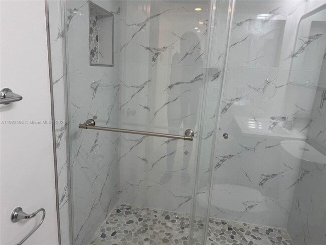 Building Photo - 9726 Hammocks Blvd