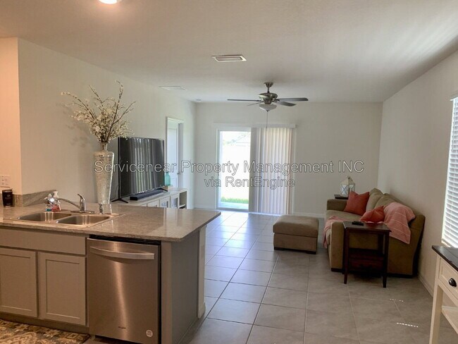 Building Photo - 33997 Jasper Stone Dr