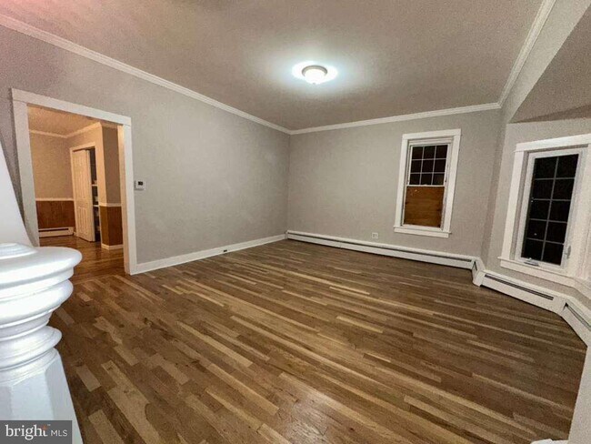 Building Photo - 220 Berlin Rd