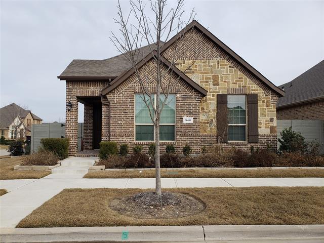 Primary Photo - 940 Parkside Dr