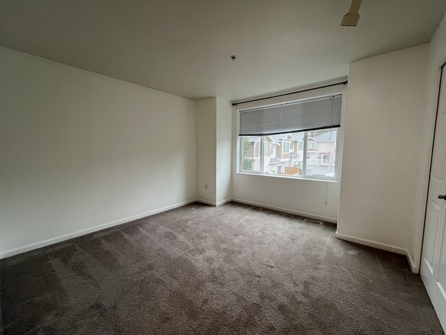 Building Photo - 8770 SW 147th Terrace