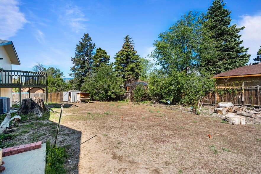 Building Photo - 5916 Wolf Creek Pl