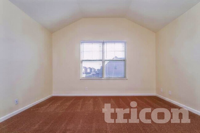 Building Photo - 1712 Colyn Avenue