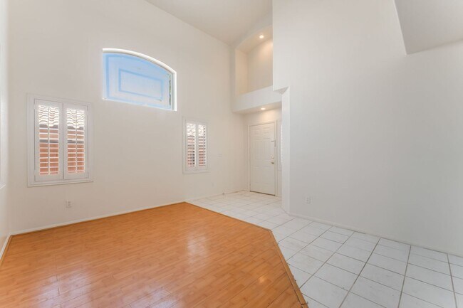 Building Photo - Spacious Home with Timeless Charm!