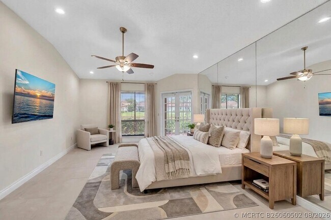 Building Photo - 22595 Esplanada Cir
