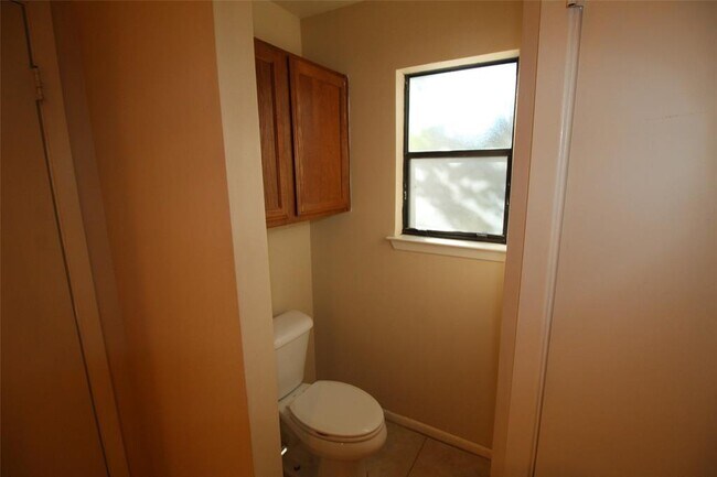 Building Photo - 5005 Cana Cove