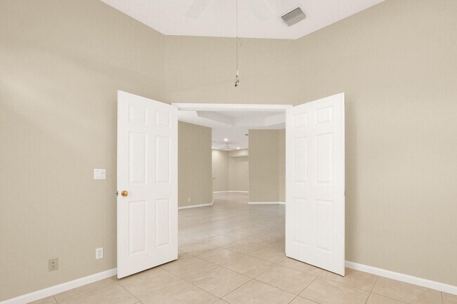 Building Photo - 15096 76th Trail N