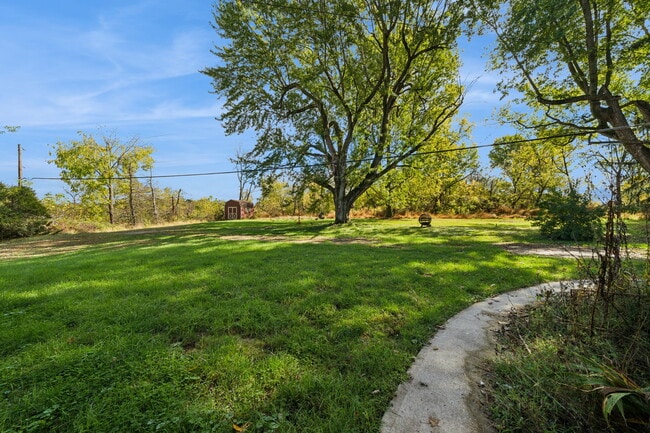 Building Photo - 8113 US-22
