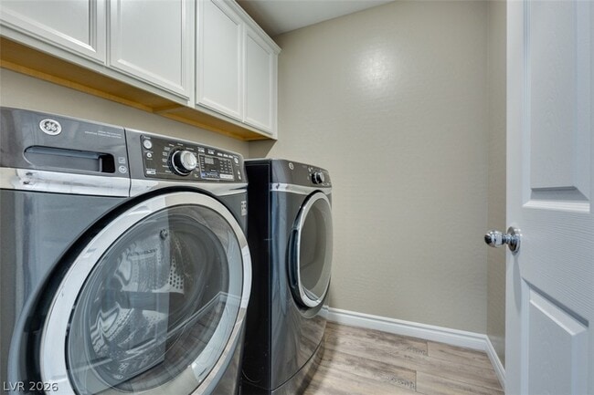 Building Photo - 3216 Azalea Ridge Ct