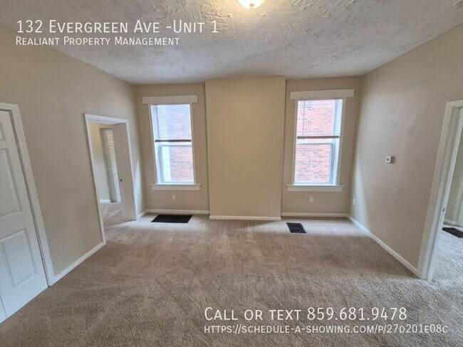 Building Photo - 132 Evergreen Ave