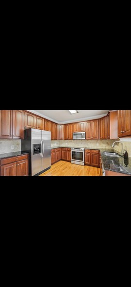 Building Photo - 329 Stumpy Creek Rd