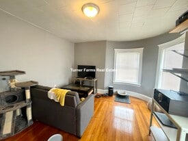 Building Photo - 22 Alberta Ter